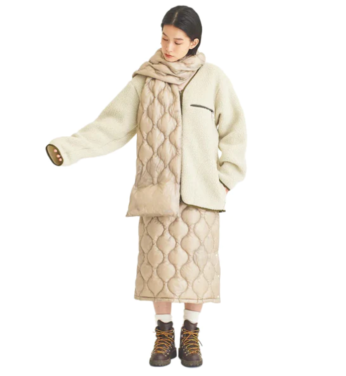 Onion Quilt Down Muffler - ACME FINE GOODS