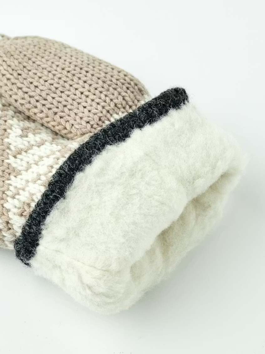 Nordic Wool Mitt
