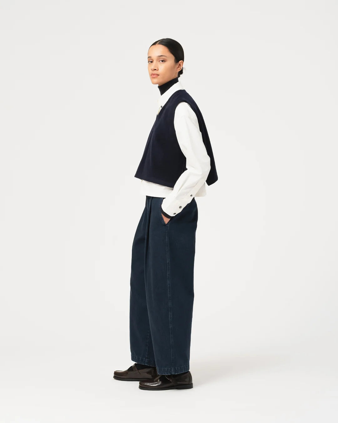 Vee Vest