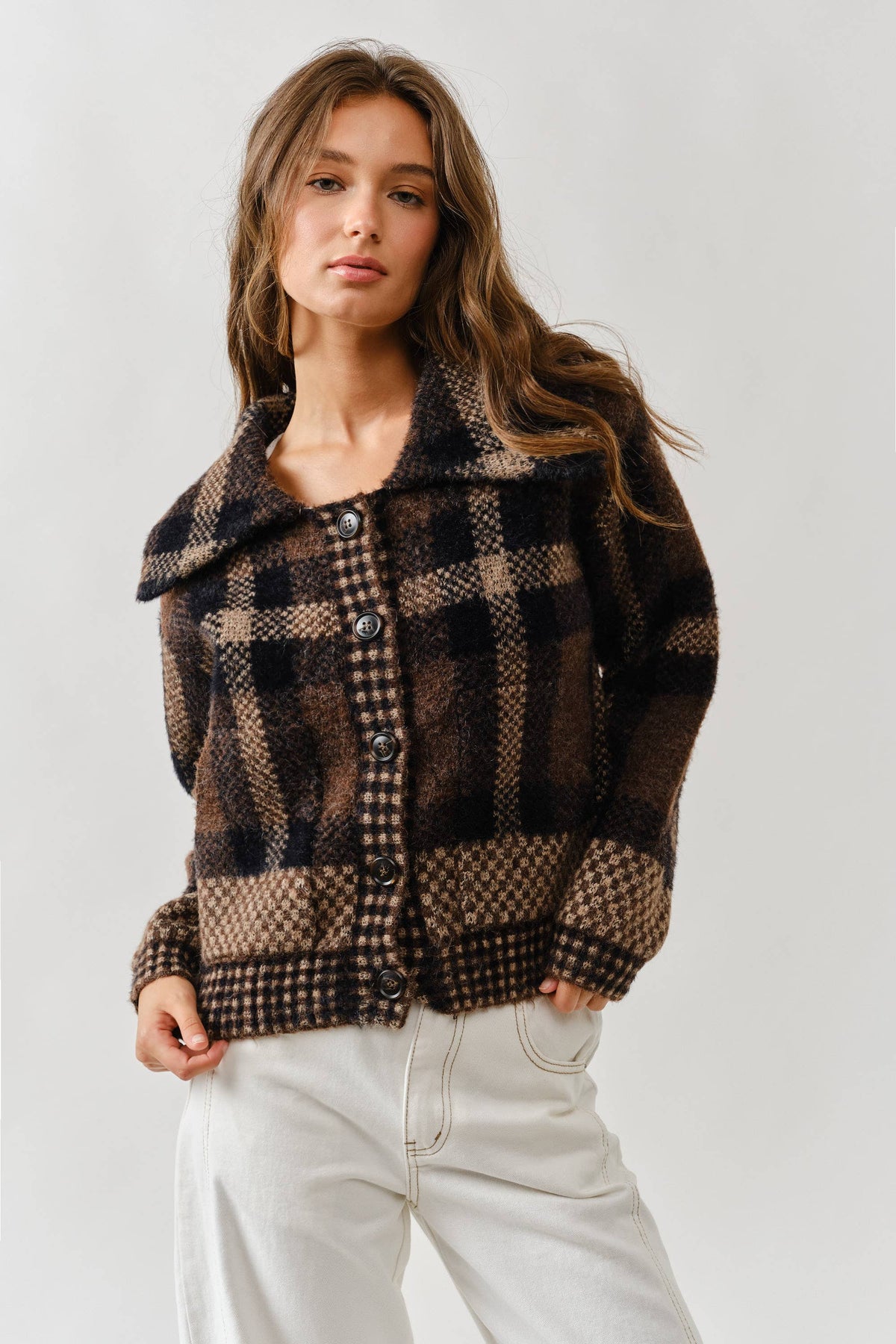 MAJ3293 PLAID BUTTON DOWN CARDIGAN - ACME FINE GOODS