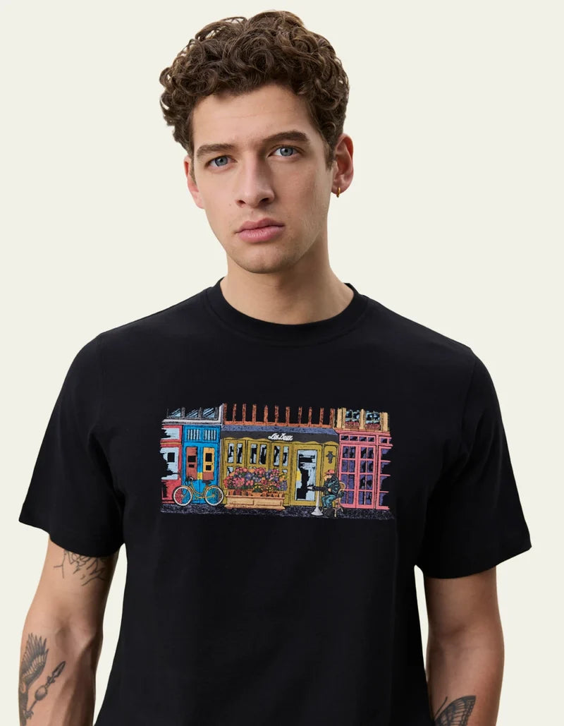 Market T-Shirt