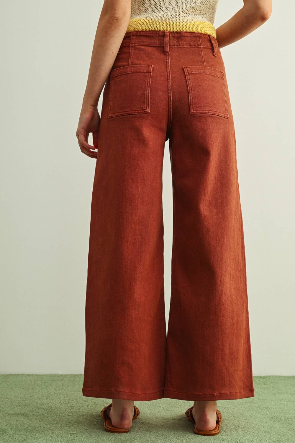 Wide Leg Stretch Pant