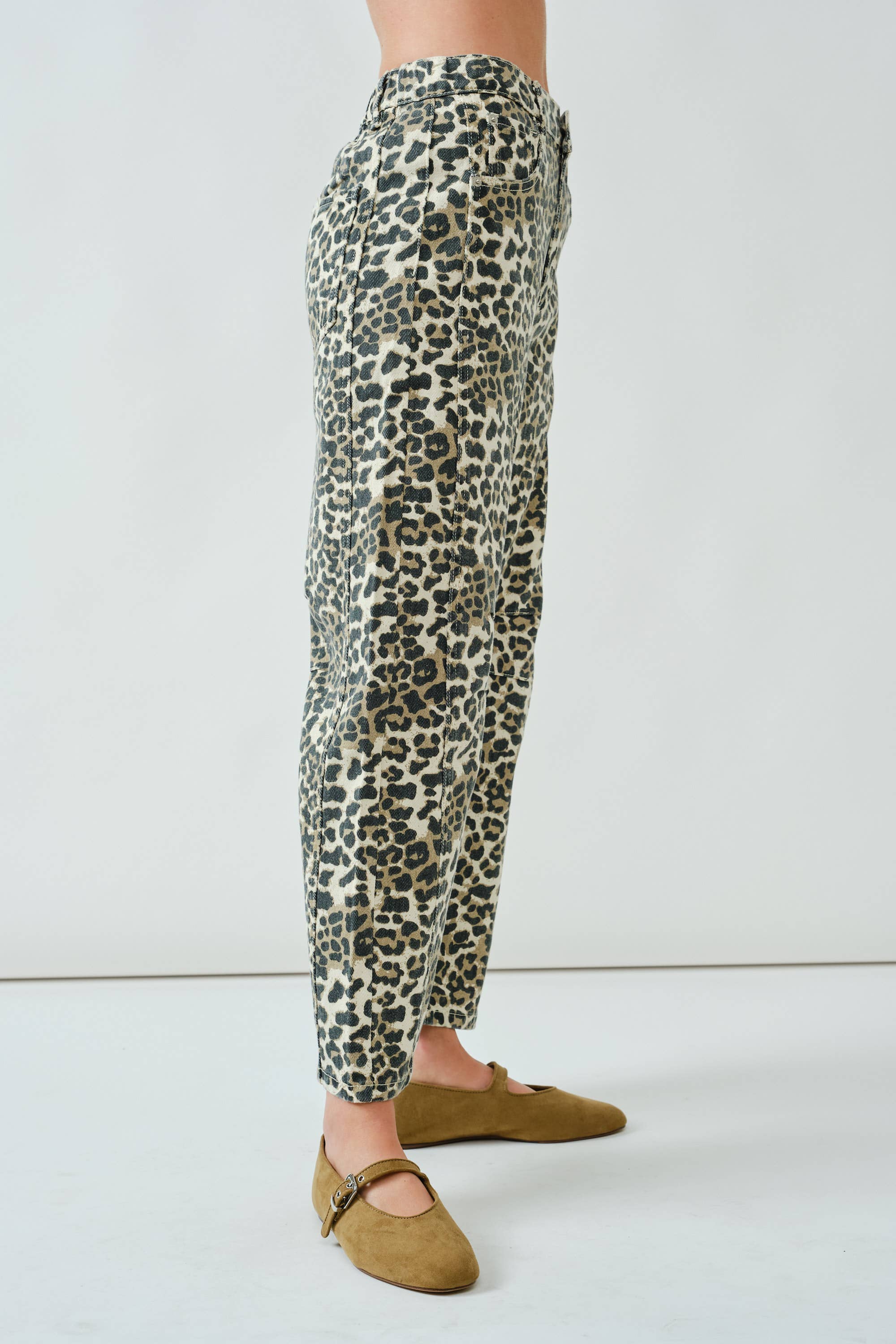 Slouchy Crop Fit Barrel Jeans - ACME FINE GOODS