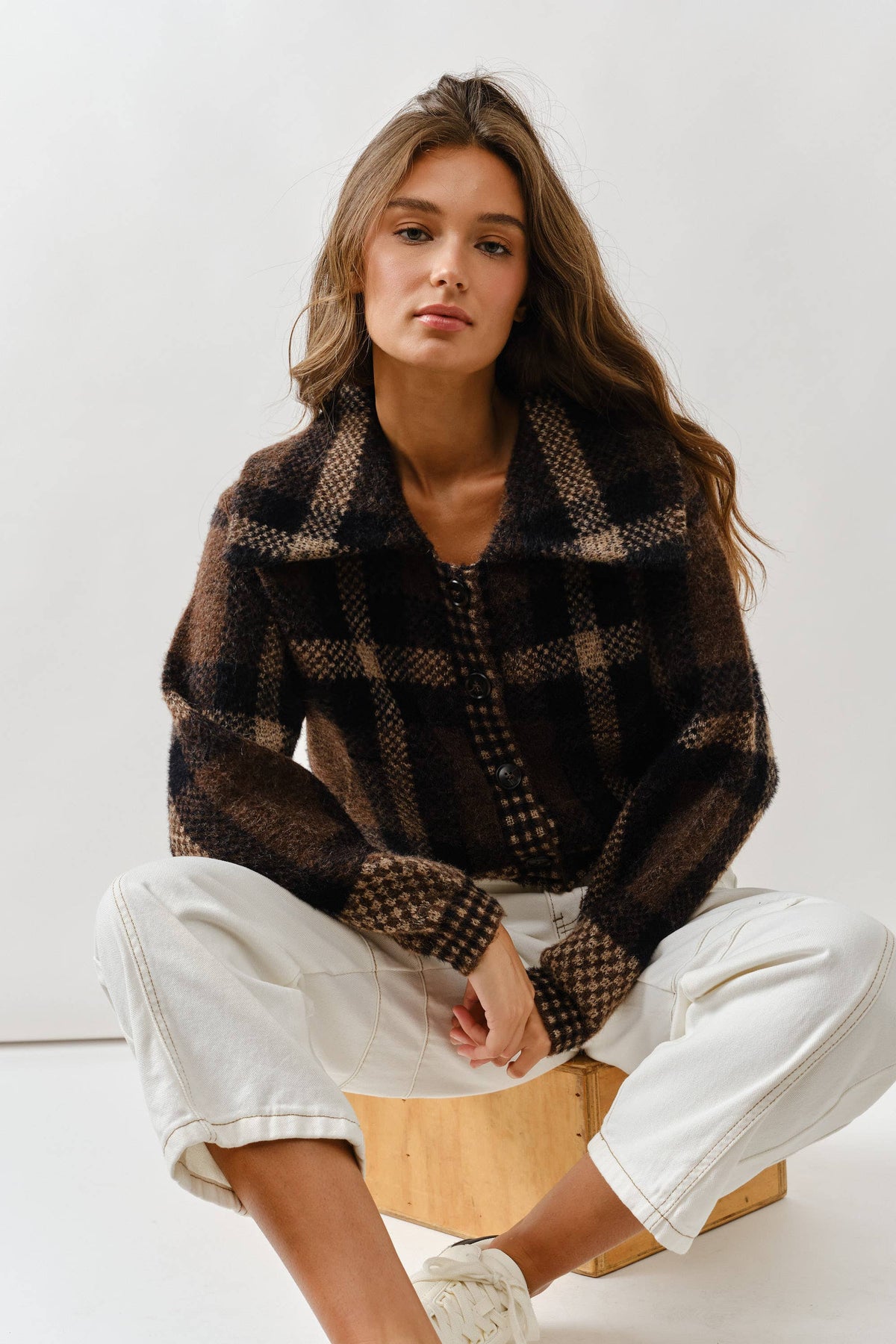 MAJ3293 PLAID BUTTON DOWN CARDIGAN - ACME FINE GOODS