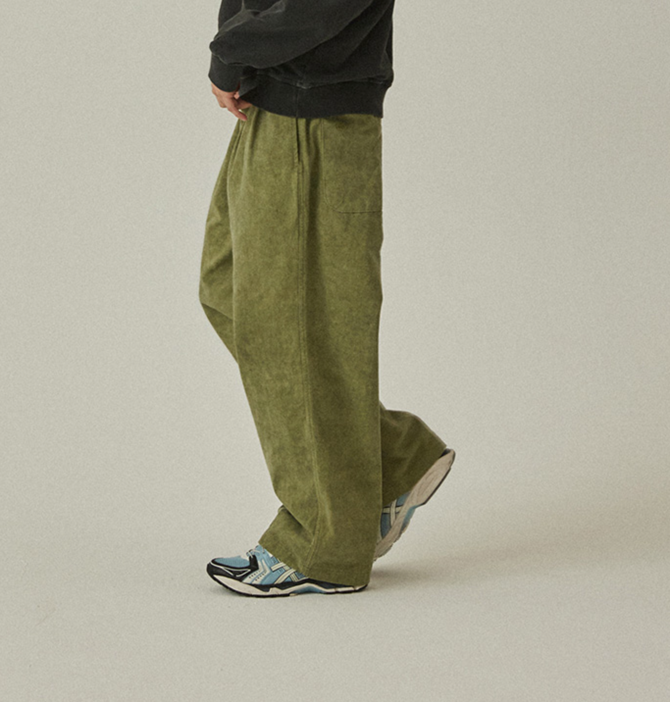 Pigment Two Tuck Wide Pants - ACME FINE GOODS