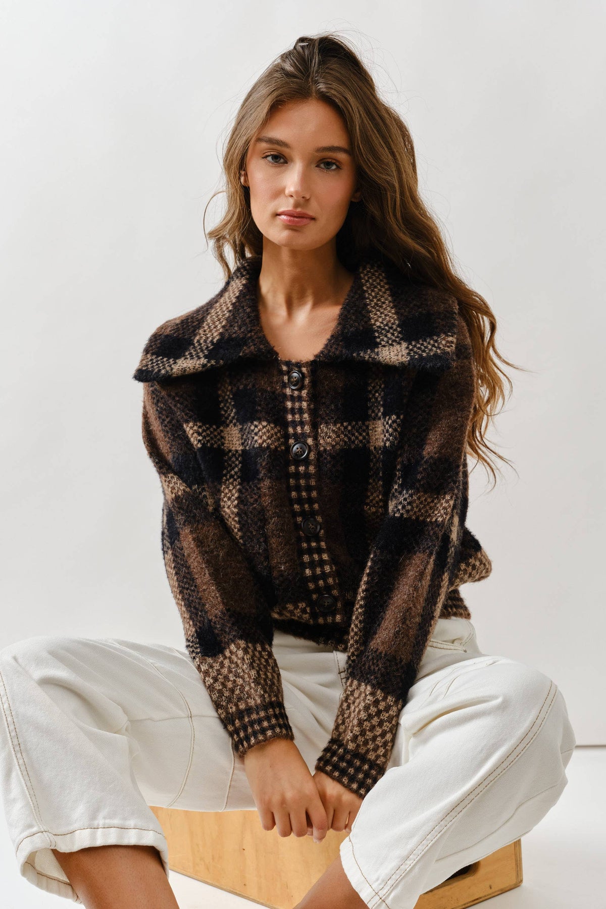 MAJ3293 PLAID BUTTON DOWN CARDIGAN - ACME FINE GOODS