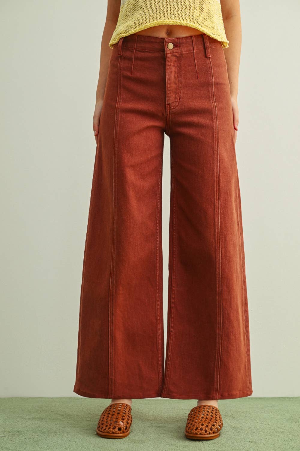 Wide Leg Stretch Pant