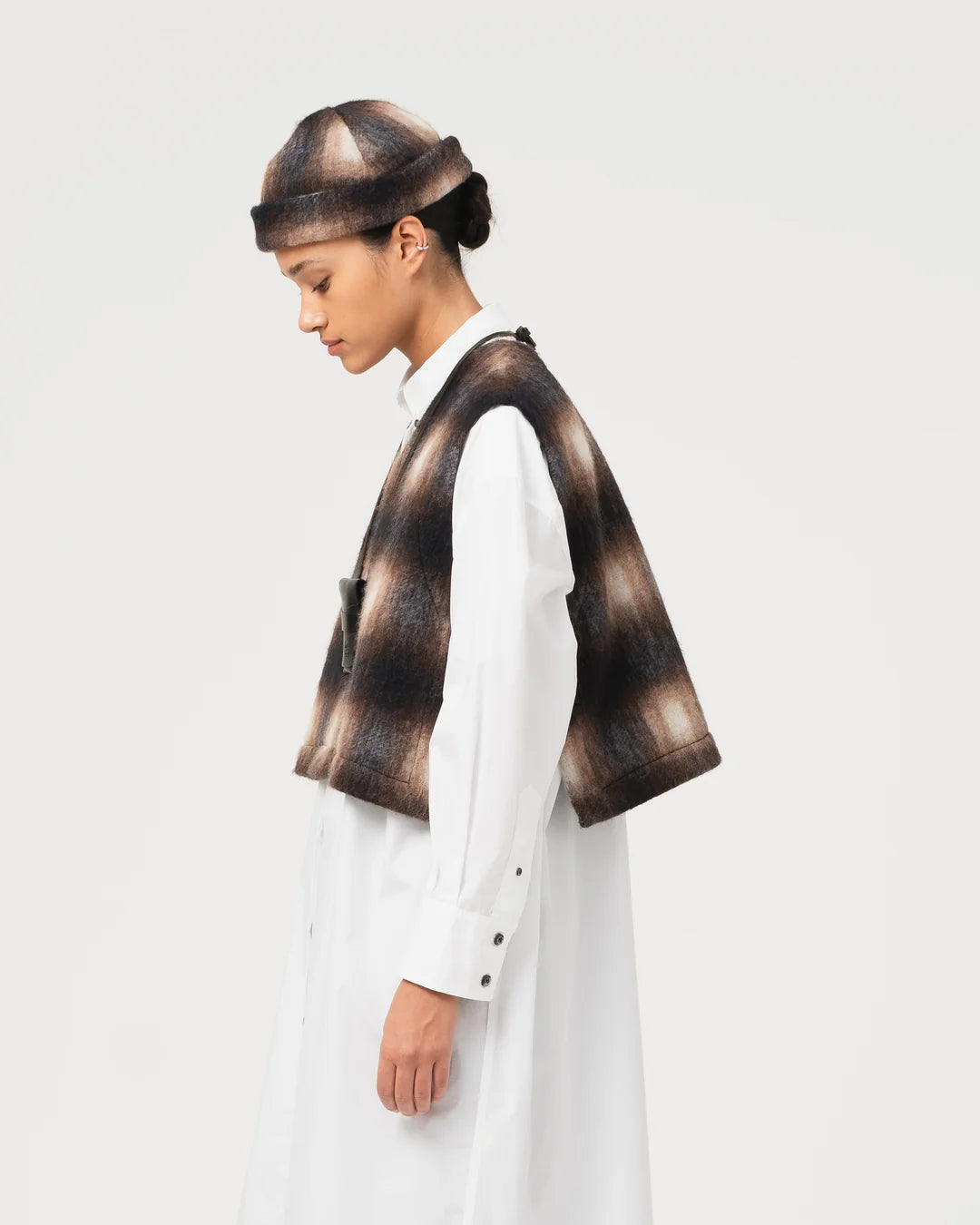 Vee Vest
